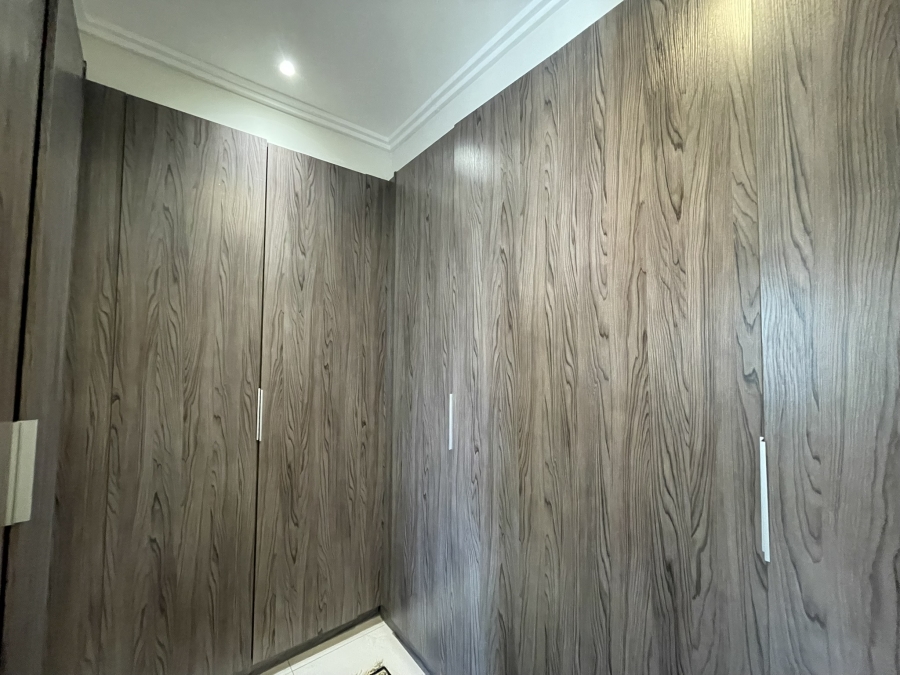 3 Bedroom Property for Sale in Petervale Gauteng