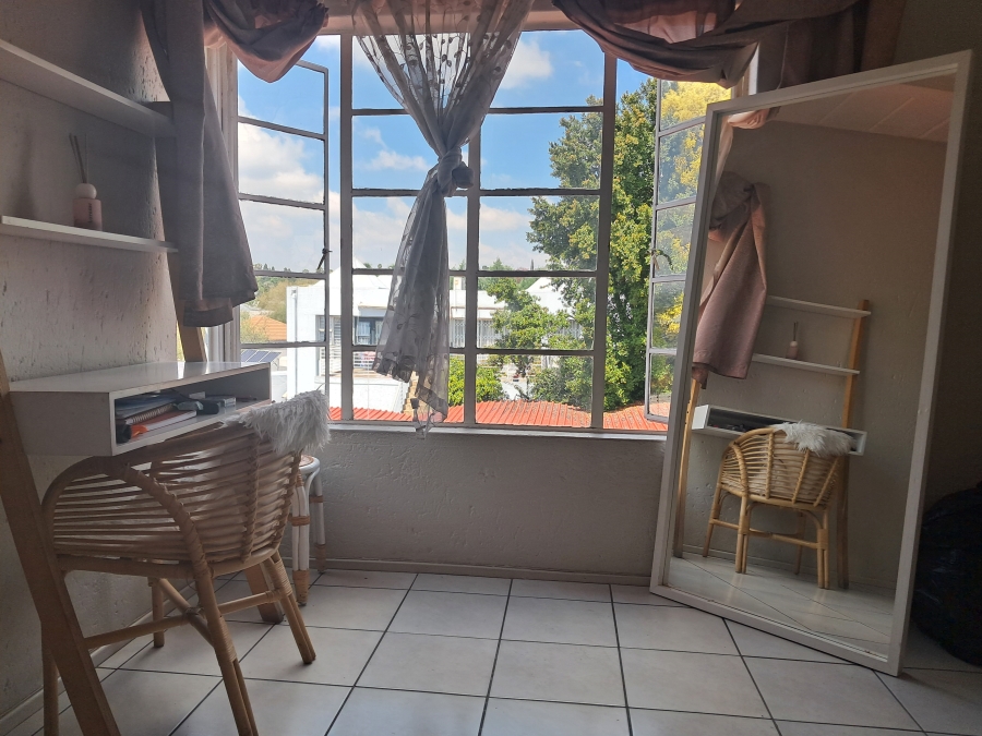 To Let 1 Bedroom Property for Rent in Lonehill Gauteng
