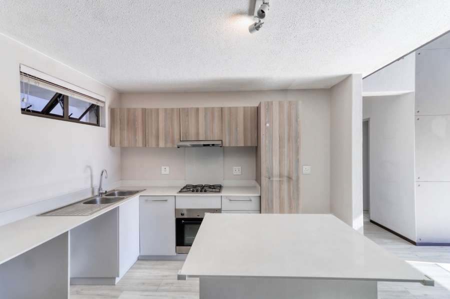 To Let 3 Bedroom Property for Rent in Broadacres Gauteng