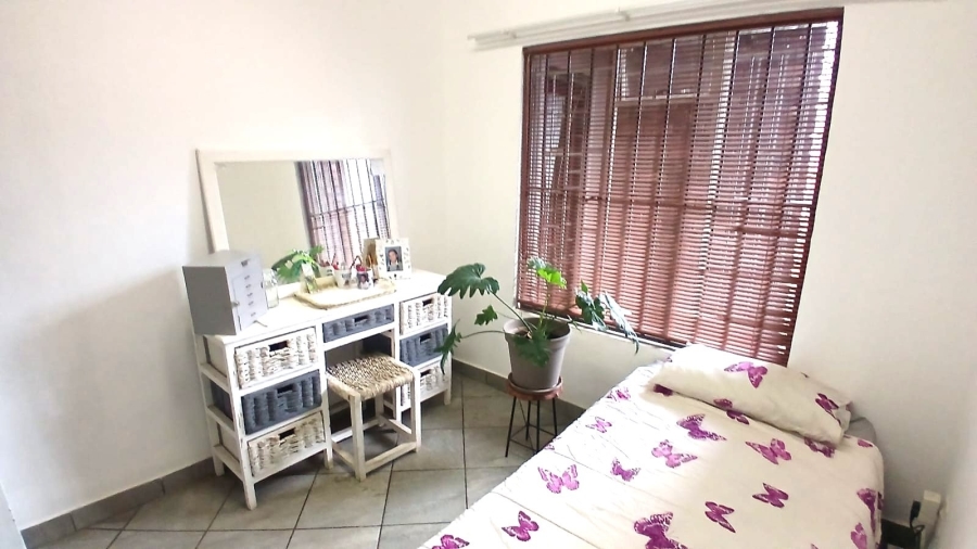 To Let 3 Bedroom Property for Rent in Wierda Park Gauteng