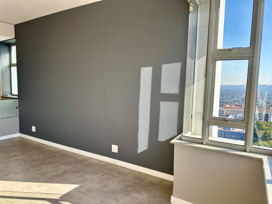 To Let 3 Bedroom Property for Rent in Rosebank Gauteng