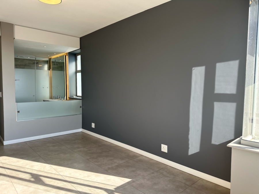To Let 3 Bedroom Property for Rent in Rosebank Gauteng