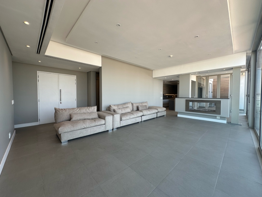 To Let 3 Bedroom Property for Rent in Rosebank Gauteng