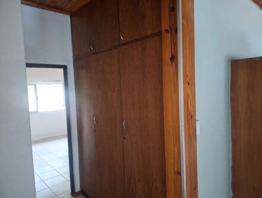 4 Bedroom Property for Sale in Nieuw Muckleneuk Gauteng