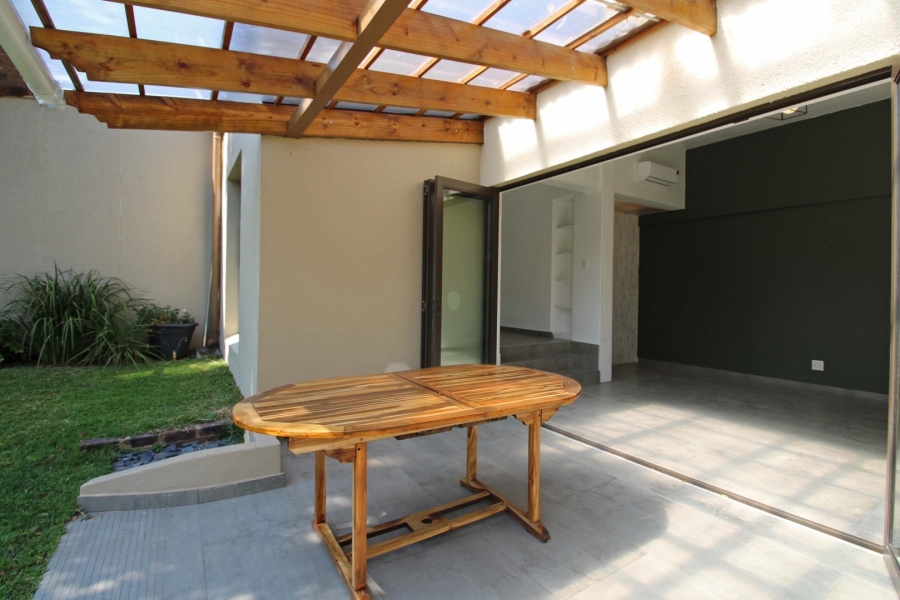 2 Bedroom Property for Sale in Bryanston Gauteng