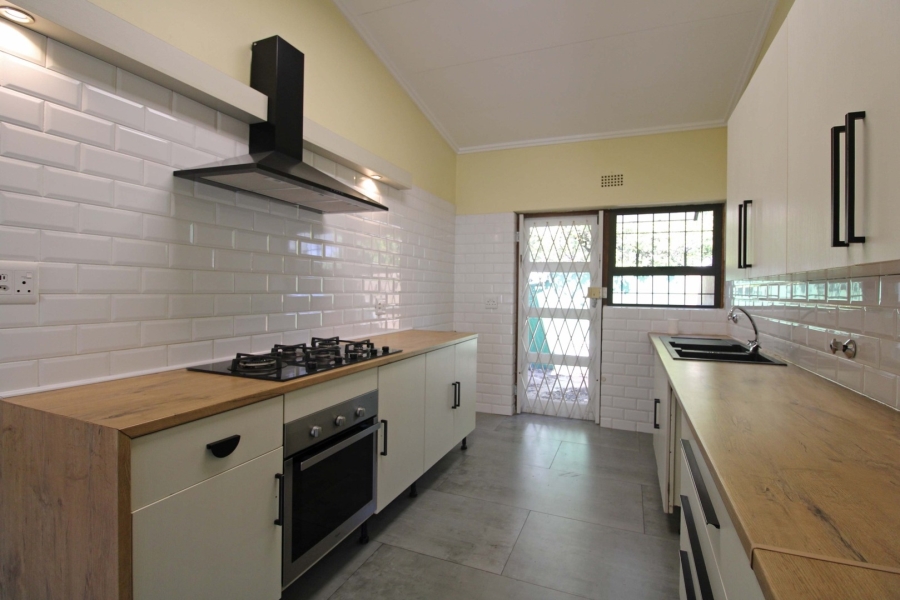 2 Bedroom Property for Sale in Bryanston Gauteng