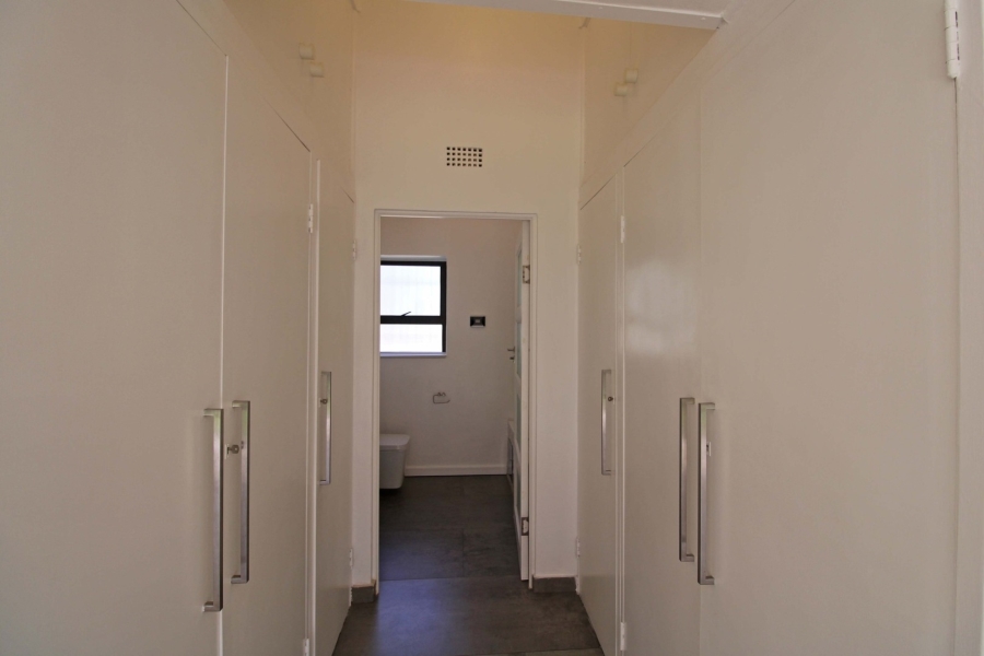 2 Bedroom Property for Sale in Bryanston Gauteng