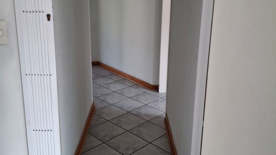 3 Bedroom Property for Sale in New Redruth Gauteng