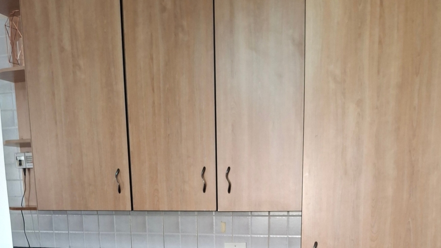 3 Bedroom Property for Sale in New Redruth Gauteng