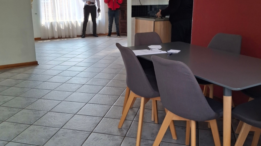 3 Bedroom Property for Sale in New Redruth Gauteng