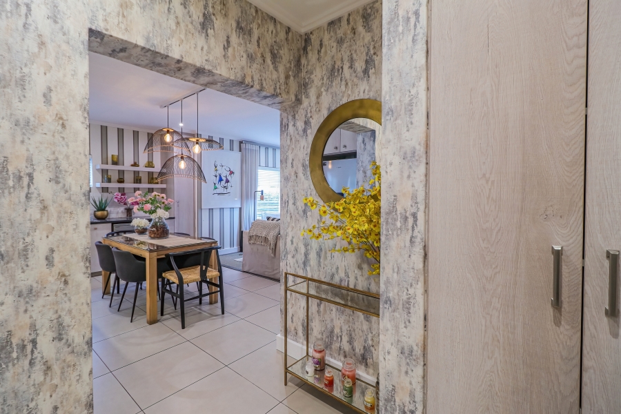 To Let 2 Bedroom Property for Rent in Morningside Gauteng