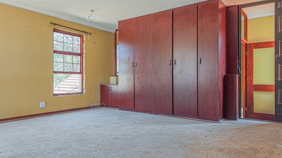 To Let 4 Bedroom Property for Rent in Garsfontein Gauteng