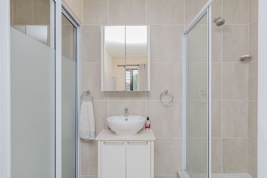 3 Bedroom Property for Sale in Barbeque Downs Gauteng