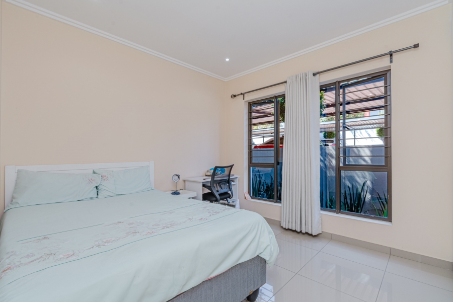 3 Bedroom Property for Sale in Barbeque Downs Gauteng