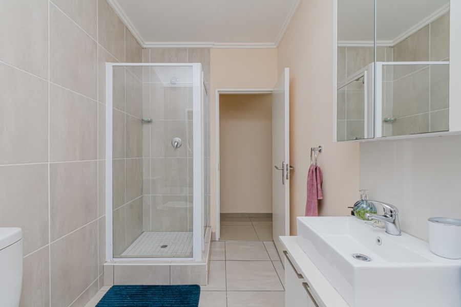 3 Bedroom Property for Sale in Barbeque Downs Gauteng