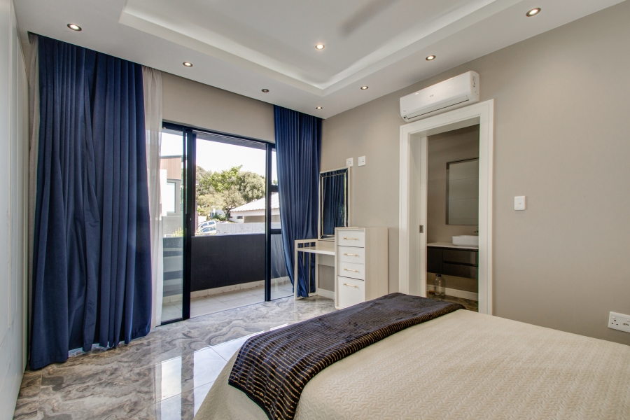 To Let 4 Bedroom Property for Rent in Helderfontein Estate Gauteng