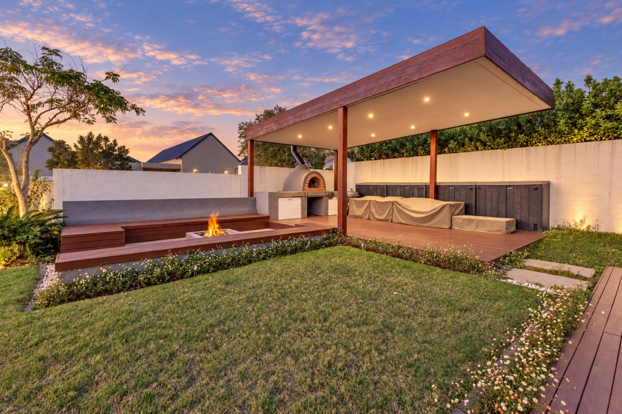 5 Bedroom Property for Sale in Douglasdale Gauteng