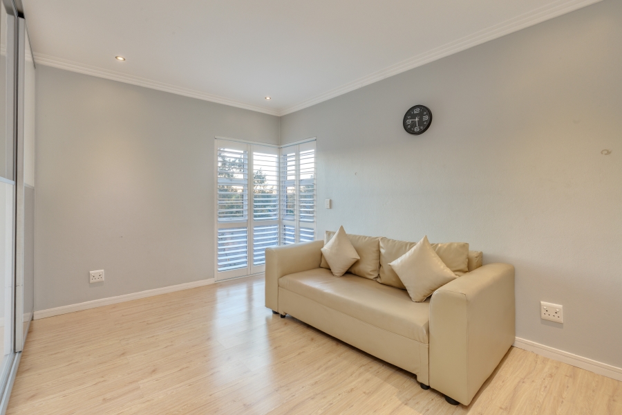 5 Bedroom Property for Sale in Douglasdale Gauteng