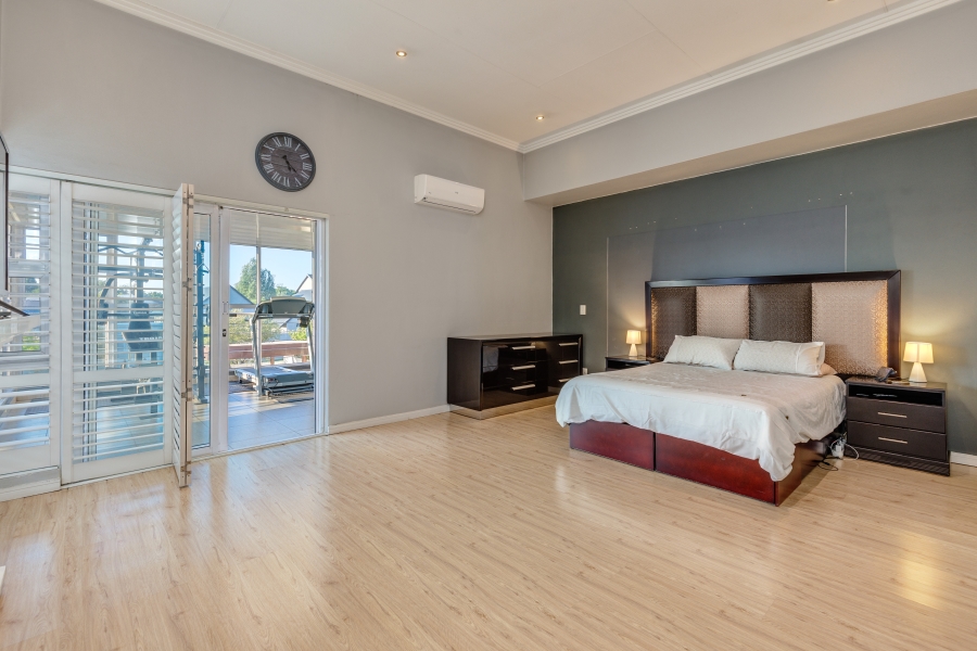 5 Bedroom Property for Sale in Douglasdale Gauteng