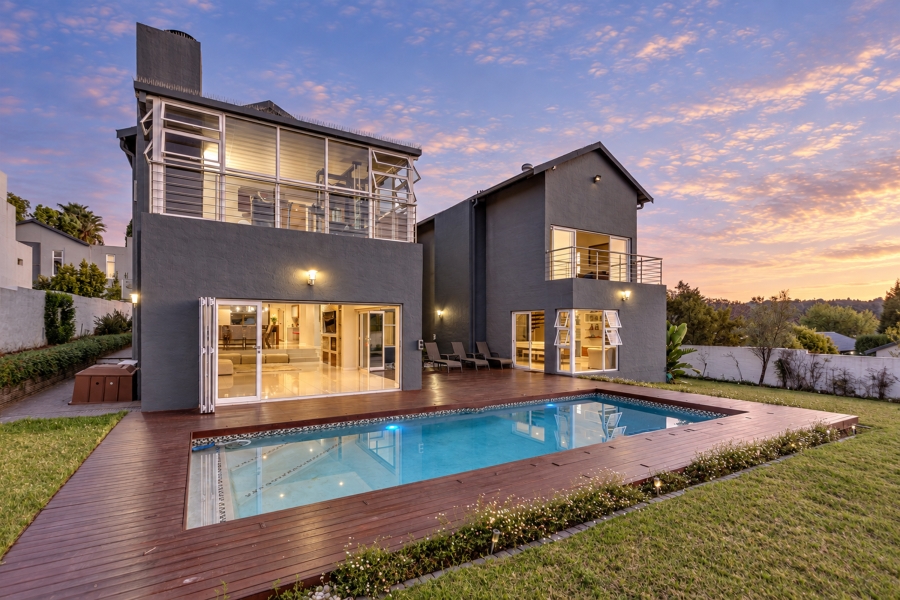 5 Bedroom Property for Sale in Douglasdale Gauteng