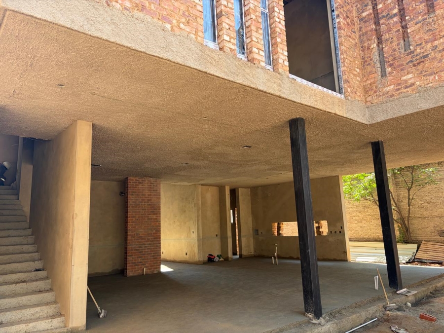 4 Bedroom Property for Sale in Bryanston Gauteng