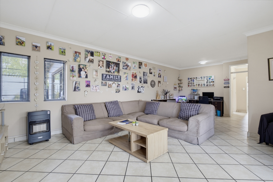 3 Bedroom Property for Sale in Edendale Gauteng