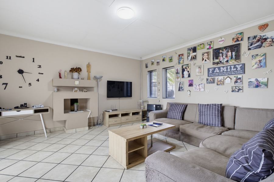 3 Bedroom Property for Sale in Edendale Gauteng