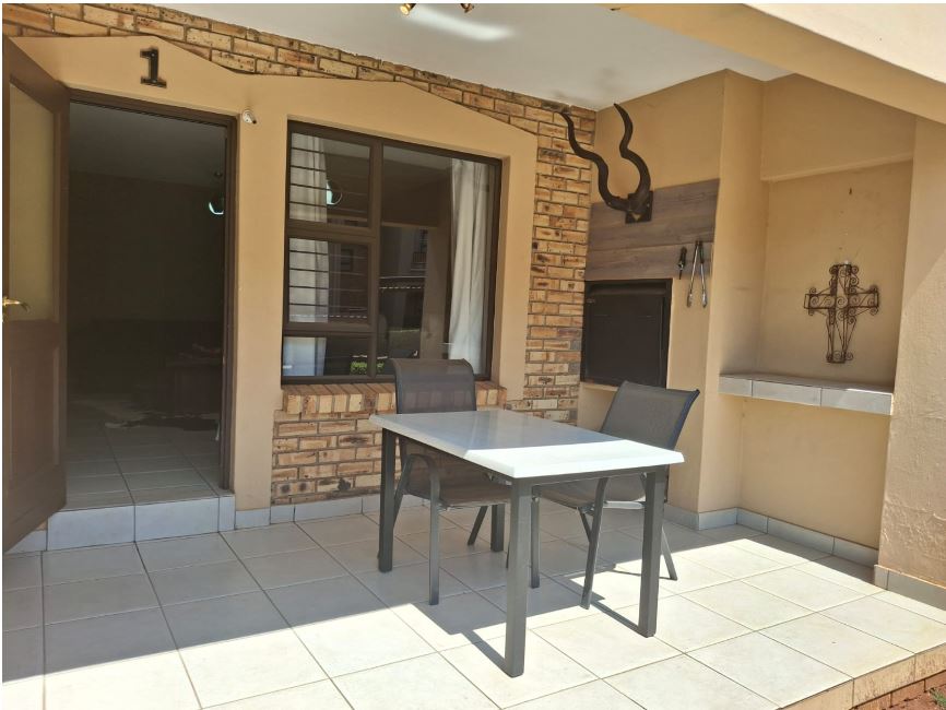 2 Bedroom Property for Sale in Randpoort Gauteng