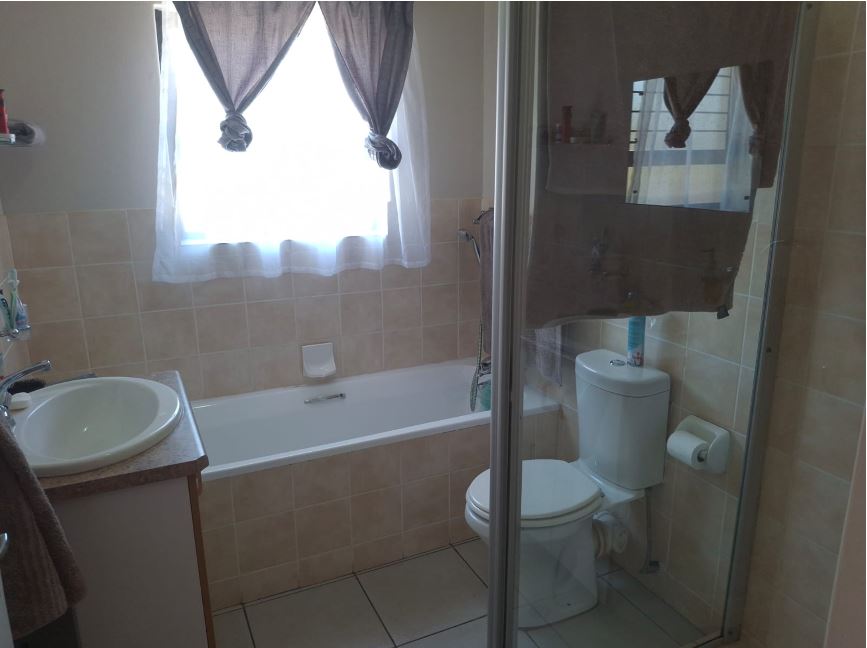 2 Bedroom Property for Sale in Randpoort Gauteng