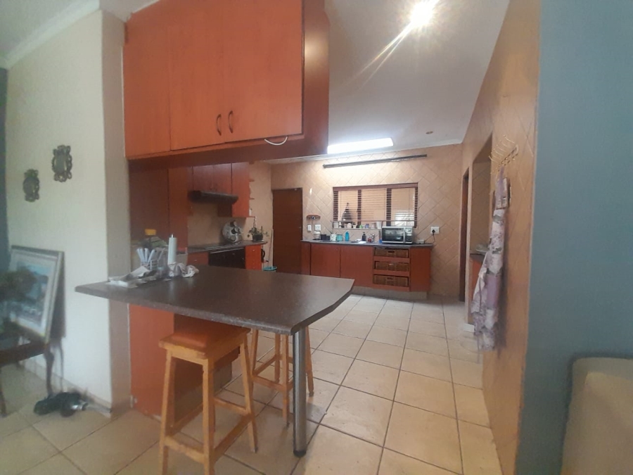 To Let 4 Bedroom Property for Rent in Noordheuwel Gauteng
