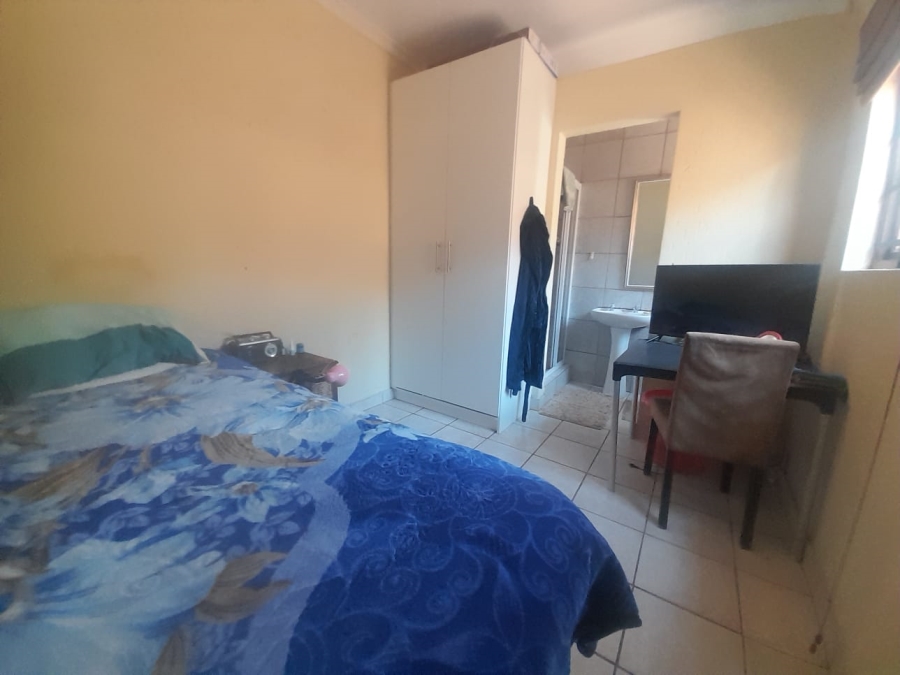 To Let 4 Bedroom Property for Rent in Noordheuwel Gauteng