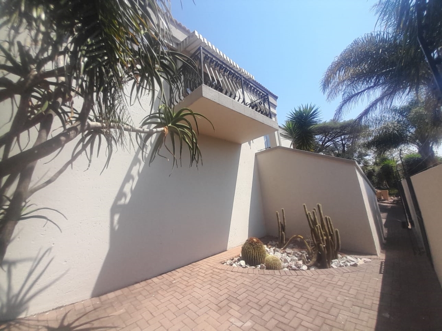 To Let 4 Bedroom Property for Rent in Noordheuwel Gauteng