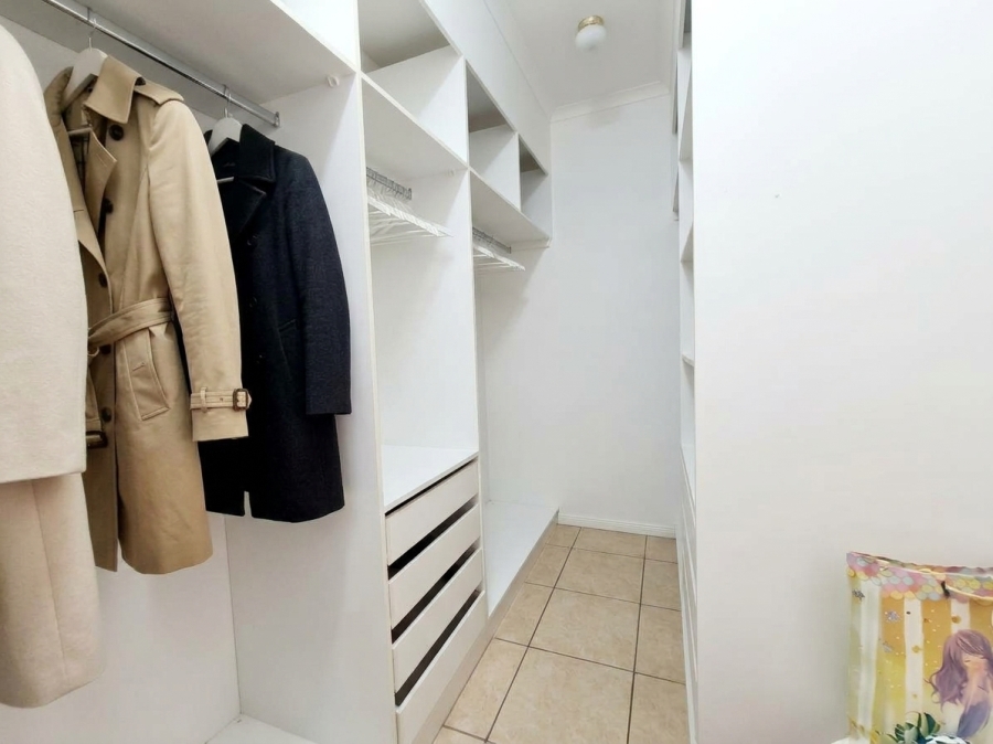 To Let 4 Bedroom Property for Rent in Noordheuwel Gauteng
