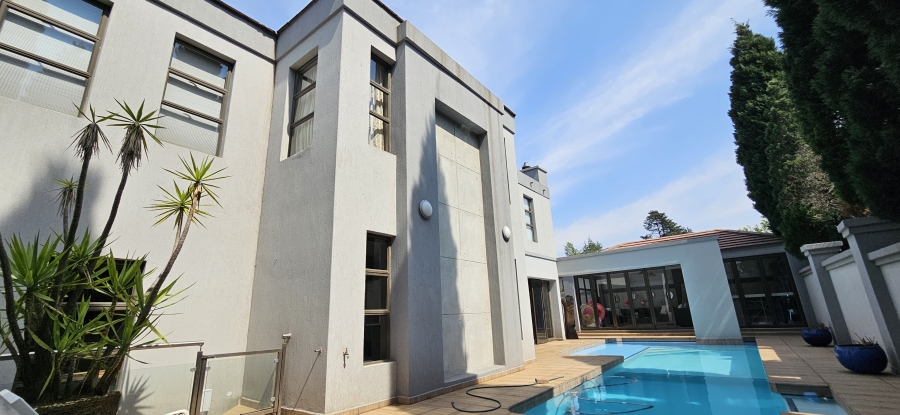 5 Bedroom Property for Sale in Three Rivers Proper Gauteng