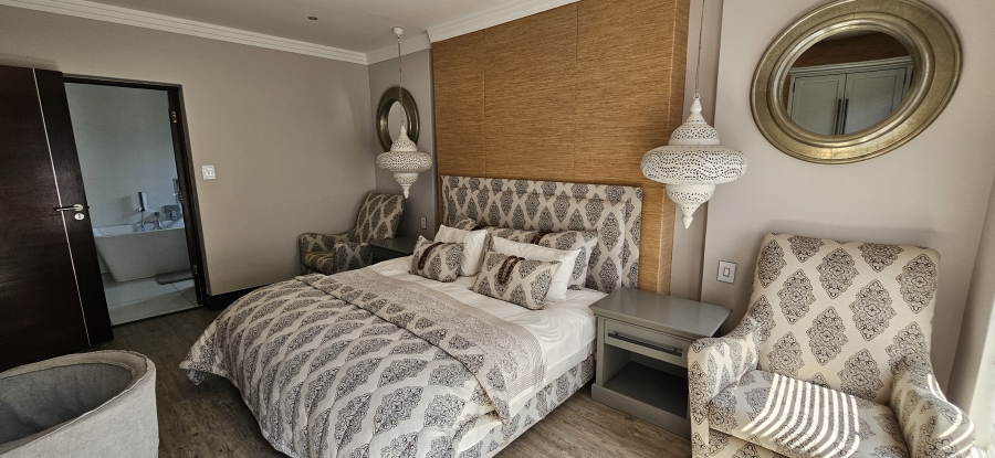 5 Bedroom Property for Sale in Three Rivers Proper Gauteng