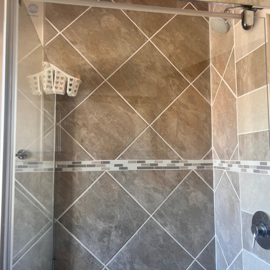 To Let 3 Bedroom Property for Rent in Brackenhurst Gauteng