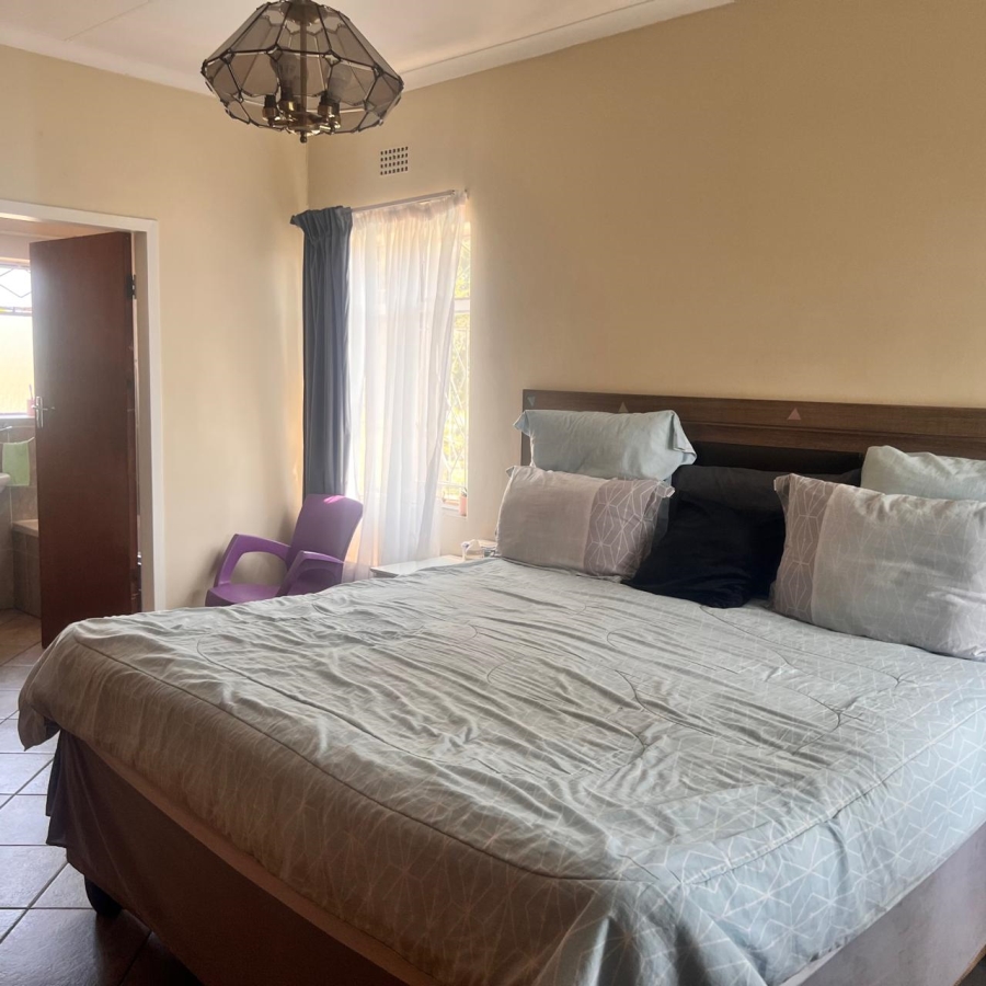 To Let 3 Bedroom Property for Rent in Brackenhurst Gauteng