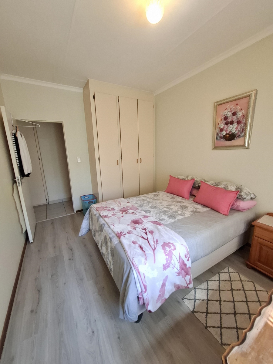 To Let 3 Bedroom Property for Rent in Equestria Gauteng