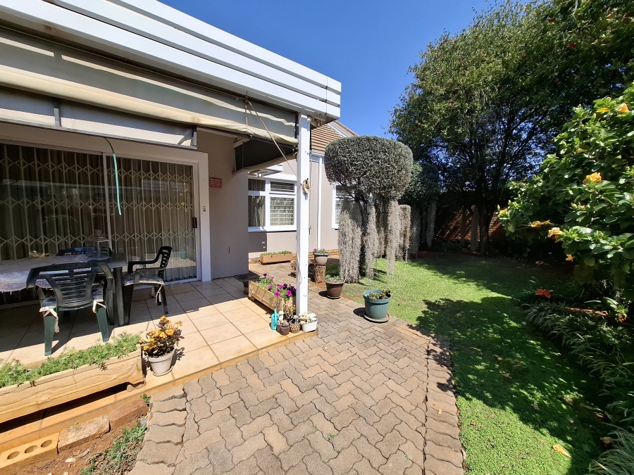To Let 3 Bedroom Property for Rent in Equestria Gauteng