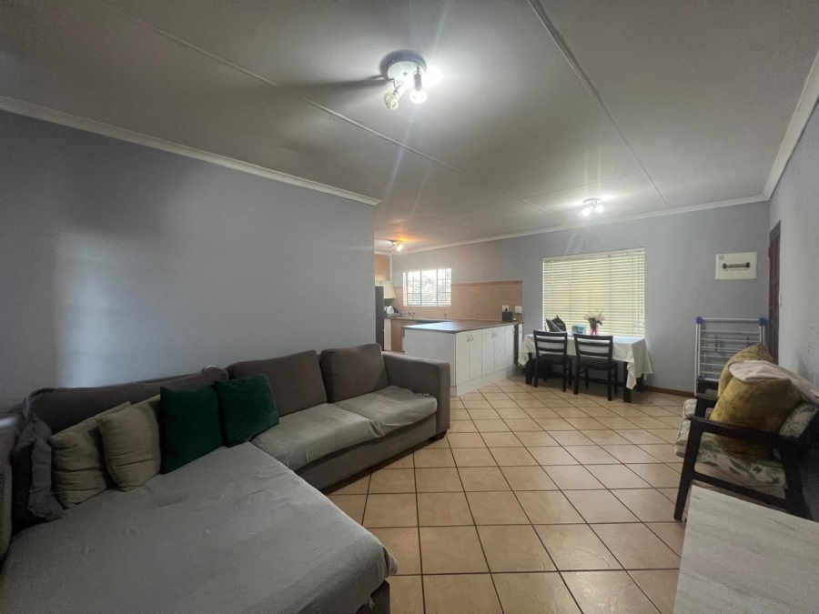 To Let 2 Bedroom Property for Rent in Highveld Gauteng