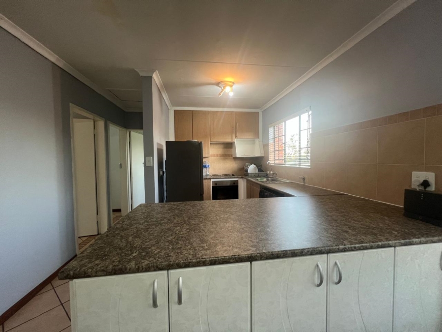 To Let 2 Bedroom Property for Rent in Highveld Gauteng