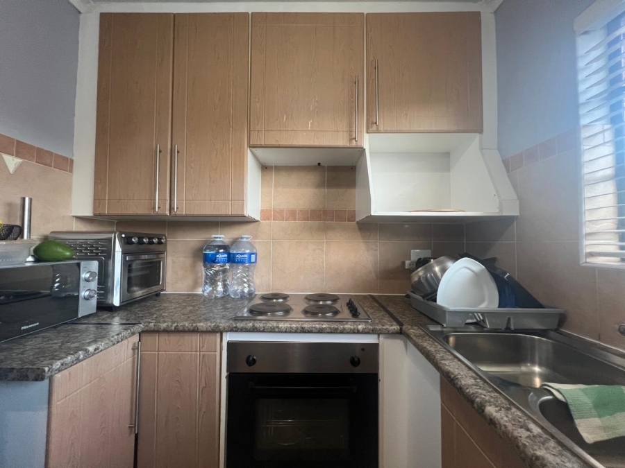 To Let 2 Bedroom Property for Rent in Highveld Gauteng