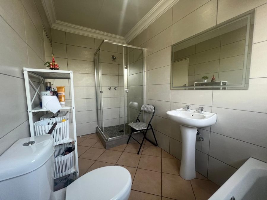 To Let 2 Bedroom Property for Rent in Highveld Gauteng