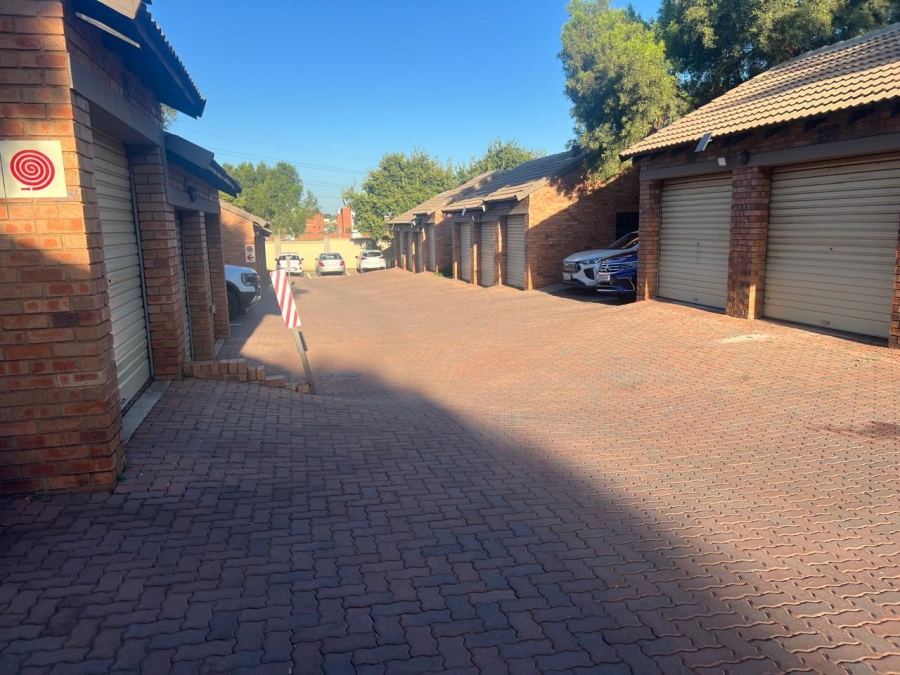 To Let 2 Bedroom Property for Rent in Highveld Gauteng