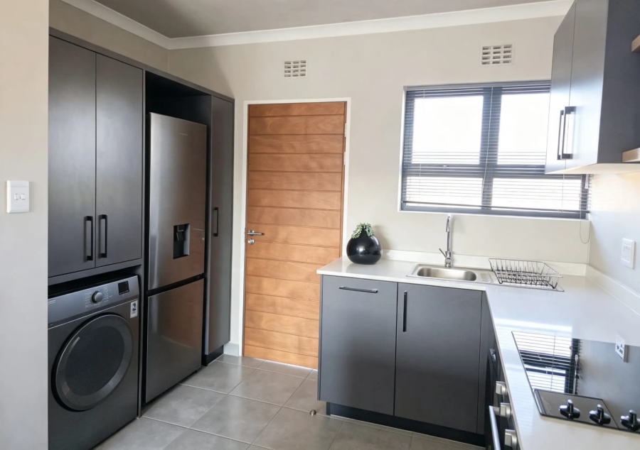 2 Bedroom Property for Sale in Sinoville Gauteng