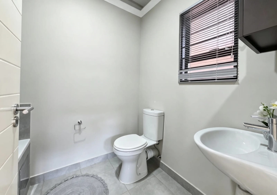 2 Bedroom Property for Sale in Sinoville Gauteng