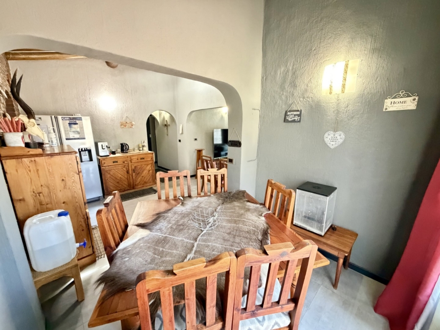 4 Bedroom Property for Sale in Garsfontein Gauteng