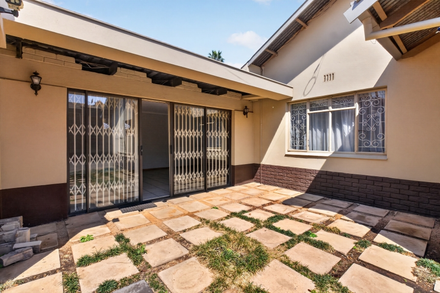 3 Bedroom Property for Sale in Villieria Gauteng