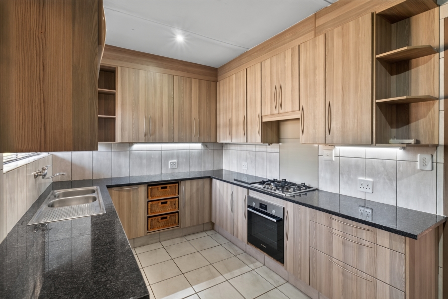 3 Bedroom Property for Sale in Villieria Gauteng