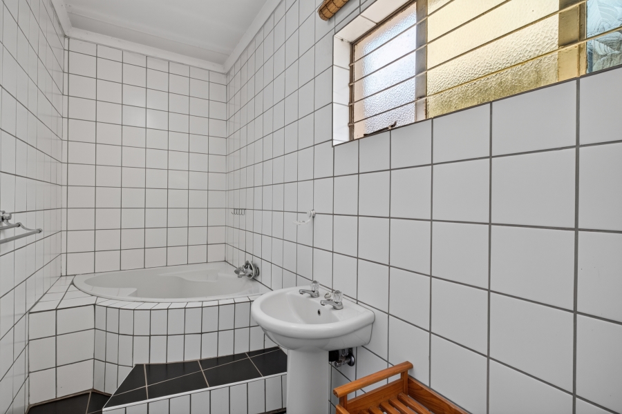 3 Bedroom Property for Sale in Villieria Gauteng